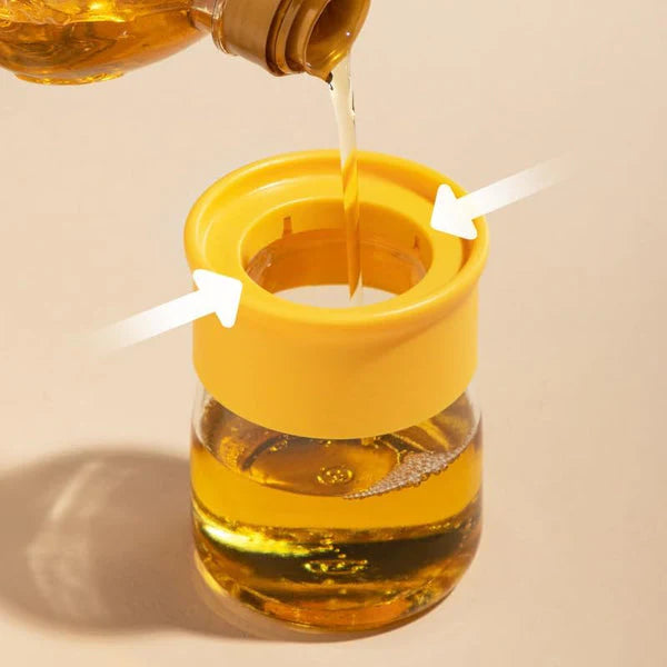 Amazing Oil Dispenser with Silicone Brush |⏰Limited Period Offer⏰ Up to 60% Off!  Pack of 2 pc